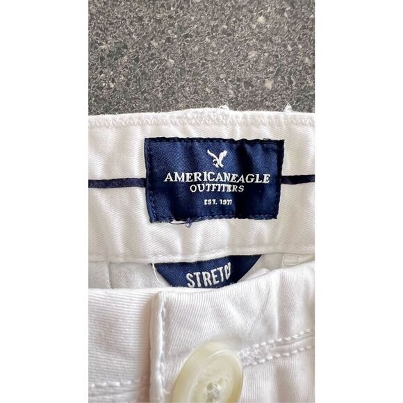 American Eagle midi White shorts size 0 - Picture 9 of 9